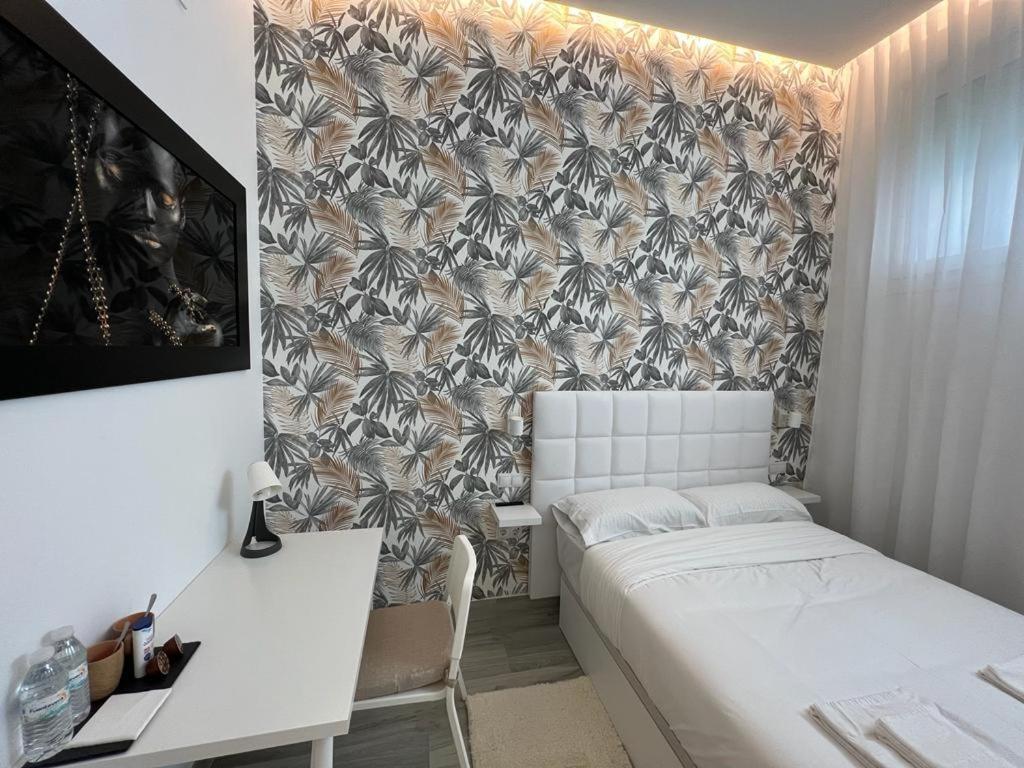Habitacion Bruselas Style Madrid Extérieur photo